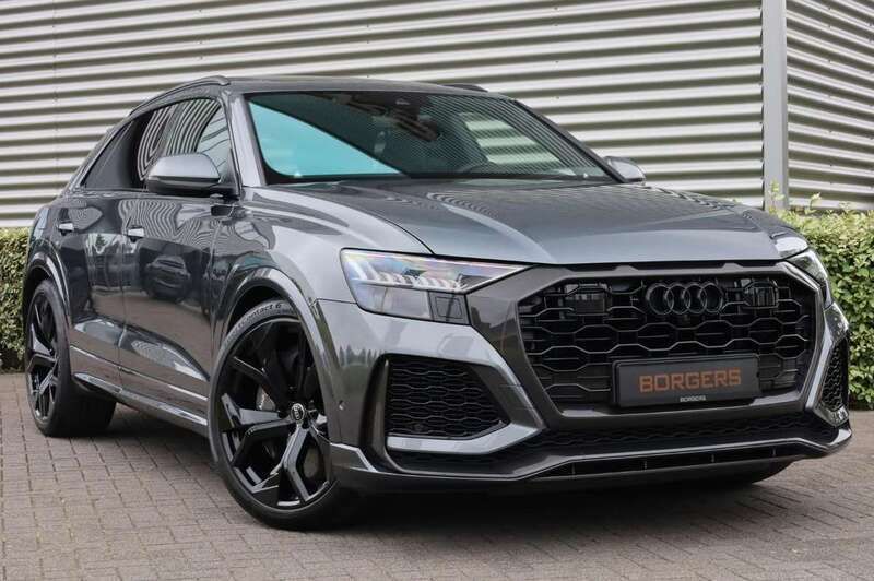 Grijs, metallic lak Gebruikt 2022 Audi RS Q8 Advanced SUV | € 159.950 (Iets duurder) - Afbeelding 1/4