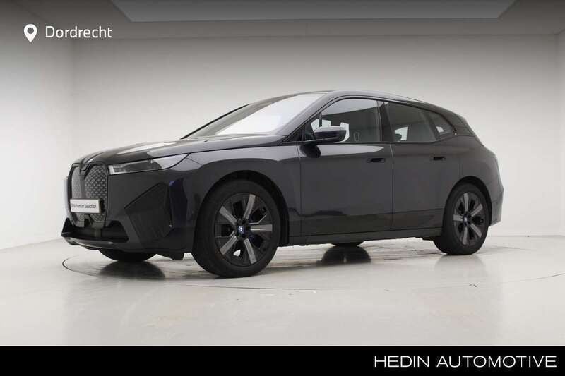 Grijs Gebruikt 2024 BMW iX Executive SUV | € 52.895 (Super prijs) - Afbeelding 1/3