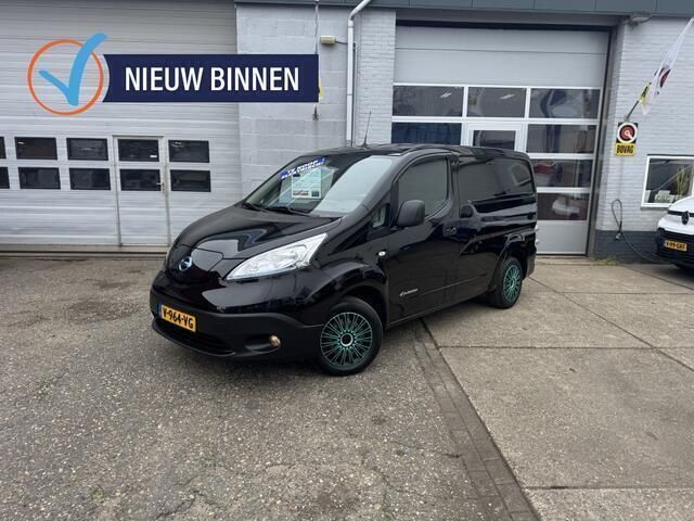 Zwart Gebruikt 2019 Nissan e-NV200 Van | € 14.450 - Afbeelding 1/4