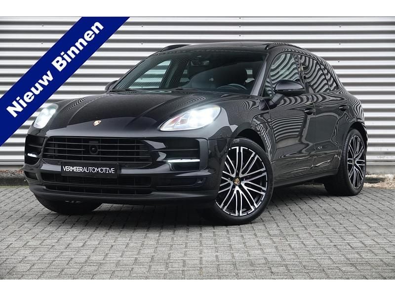 Zwart Occasion 2020 Porsche Macan SUV | € 49.800 (Eerlijke prijs) - Afbeelding 1/4