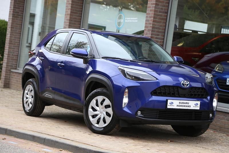 Blauw Gebruikt 2023 Toyota Yaris Cross Active SUV | € 23.950 (Goede deal) - Afbeelding 1/4