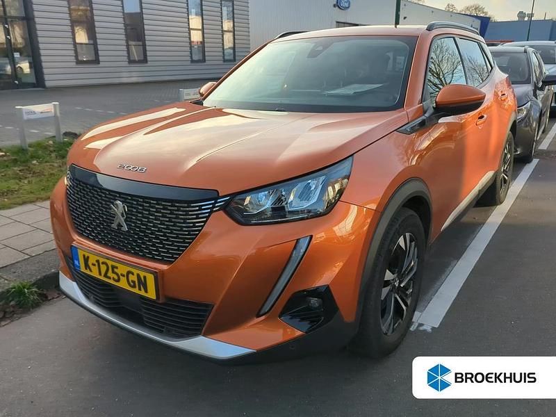 Oranje Occasion 2020 Peugeot 2008 Allure SUV | € 14.895 (Eerlijke prijs) - Afbeelding 1/4