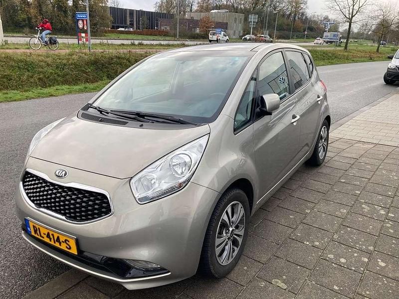 Occasion Kia Venga 88 PK (64 kW) 2018 Grijs Hatchback