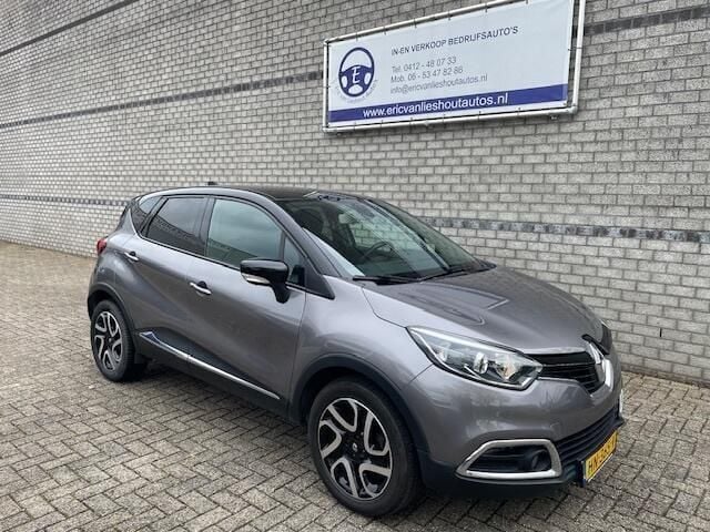 Grijs Gebruikt 2016 Renault Captur Dynamique SUV | € 9.850 (Eerlijke prijs) - Afbeelding 1/4
