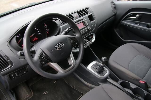Occasion Kia Rio 86 PK (63 kW) 2014 Grijs Hatchback
