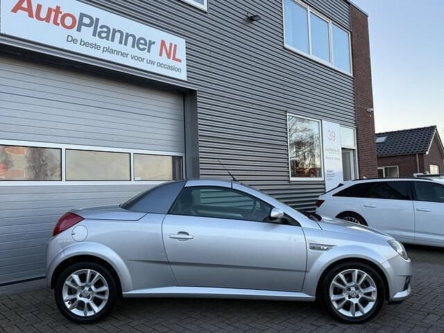 Occasion Opel Tigra Cosmo 90 PK (66 kW) 2005 Grijs Cabriolet