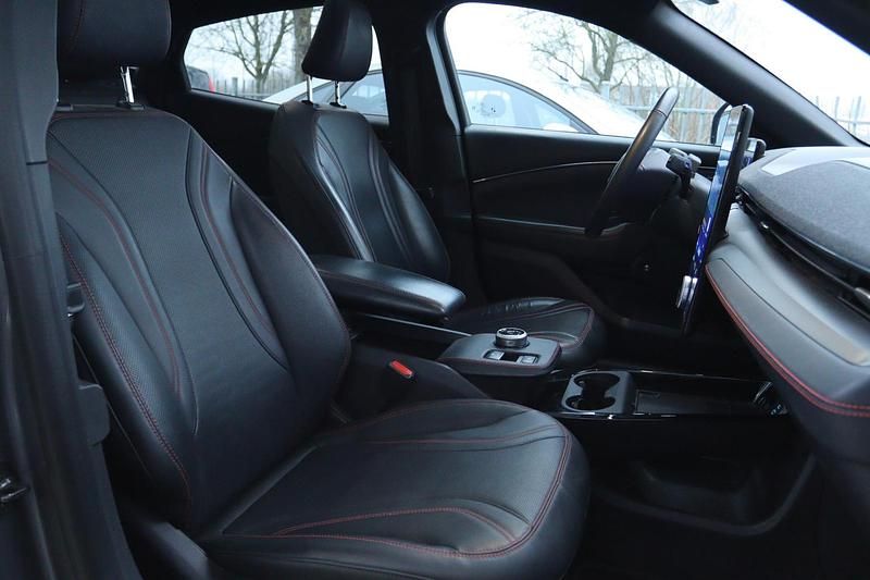 Occasion Ford Mustang Mach-E 275 kW (375 PK) 2021 Grijs SUV