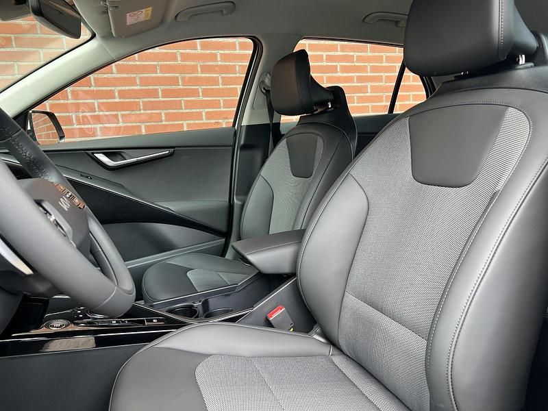 Nieuw Kia Niro 2026 Wit SUV