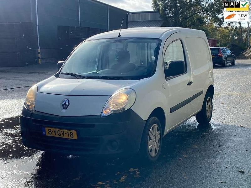 Wit Gebruikt 2010 Renault Kangoo Komfort Van | € 1.950 (Eerlijke prijs) - Afbeelding 1/4