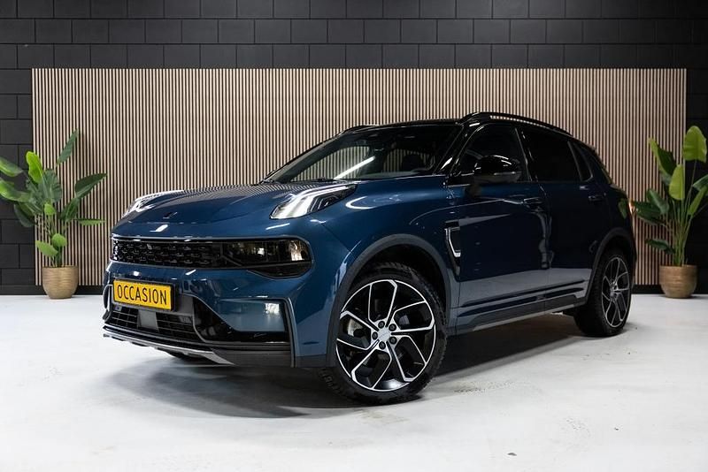 Blauw Gebruikt 2023 Lynk & Co 01 SUV | € 27.950 (Eerlijke prijs) - Afbeelding 1/4