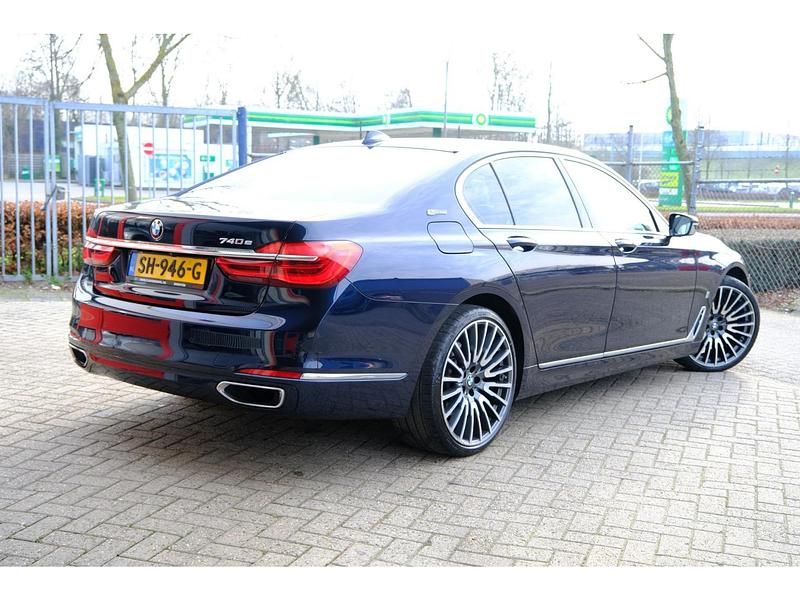 Occasion BMW 740 Executive 259 PK (190 kW) 2018 Blauw Sedan