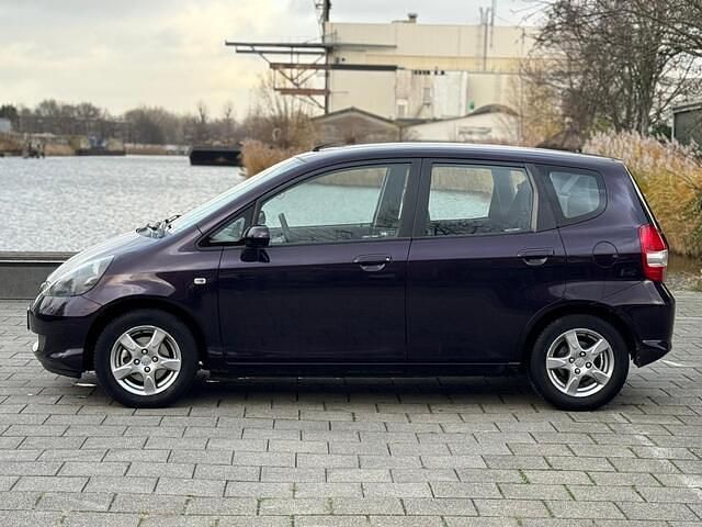 Occasion Honda Jazz Cool 78 PK (57 kW) 2008 Paars Hatchback