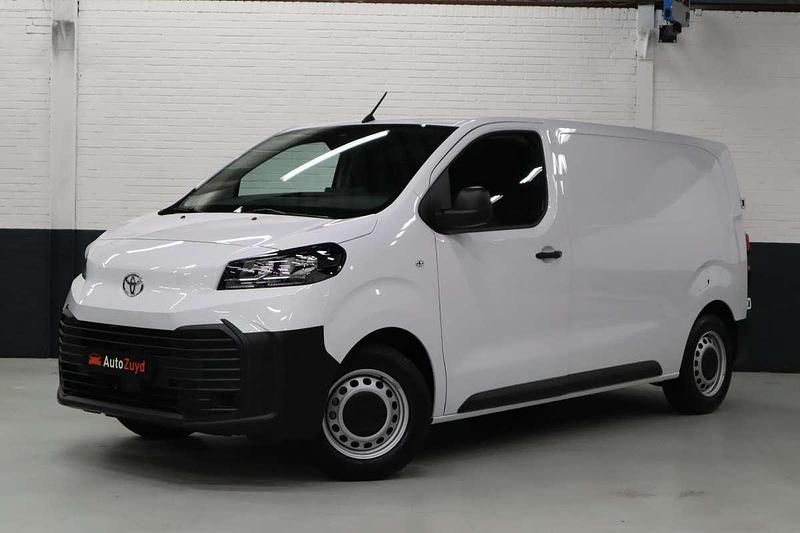 Wit Gebruikt 2024 Toyota Proace MPV | € 29.070 (Eerlijke prijs) - Afbeelding 1/3
