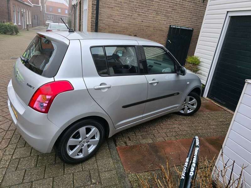 Afbeelding 2/4