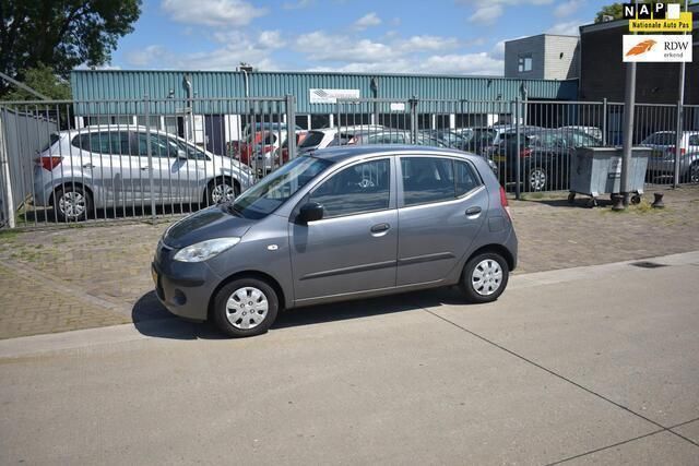 Grijs Gebruikt 2009 Hyundai i10 Pure Hatchback | € 2.750 (Eerlijke prijs) - Afbeelding 1/4