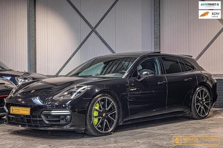 Occasion 2020 Porsche Panamera S E-Hybrid Sport Turismo Sedan | € 99.950 (Duur) - Afbeelding 1/4
