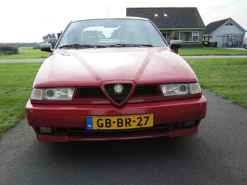 Rood Gebruikt 1993 Alfa Romeo GTV Quadrifoglio Verde Sedan | € 18.900 - Afbeelding 1/4