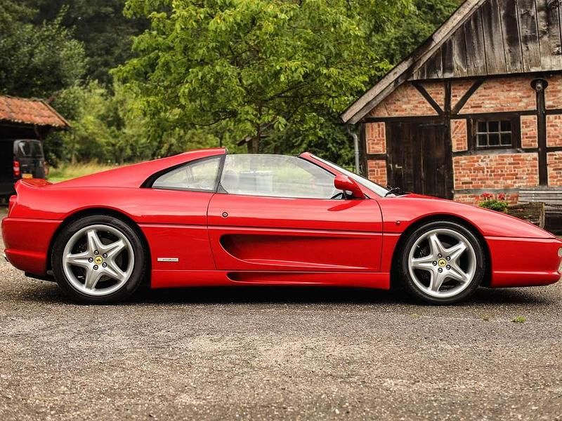 Occasion Ferrari F355 379 PK (278 kW) 1997 Rood Coupé