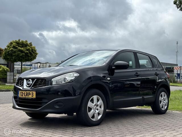 Zwart Gebruikt 2010 Nissan Qashqai Visia SUV | € 5.900 (Eerlijke prijs) - Afbeelding 1/4