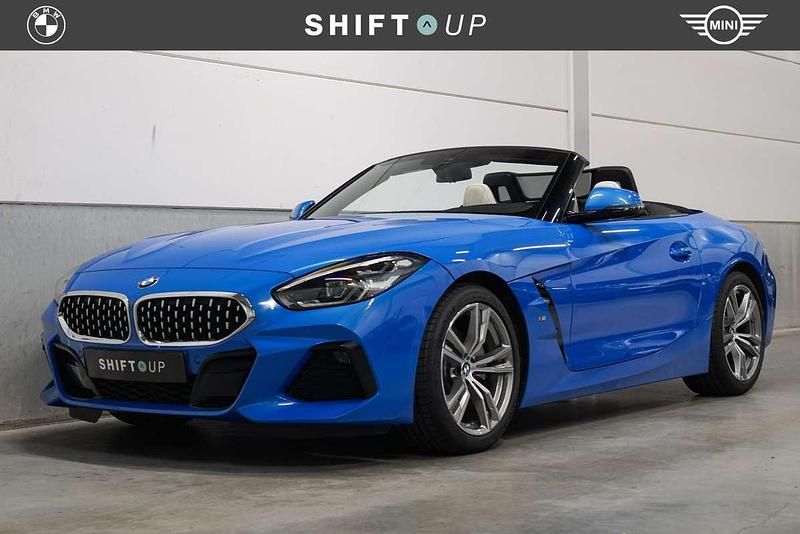 Blauw, metallic lak Occasion 2019 BMW Z4 M Sport Cabriolet | € 37.940 (Eerlijke prijs) - Afbeelding 1/3