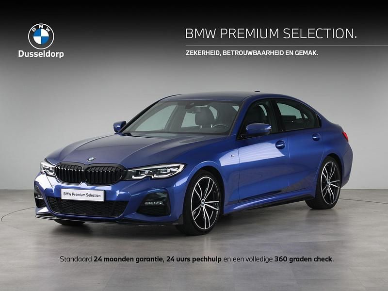 Blauw Gebruikt 2021 BMW 318 M Sport Sedan | € 30.950 (Eerlijke prijs) - Afbeelding 1/4