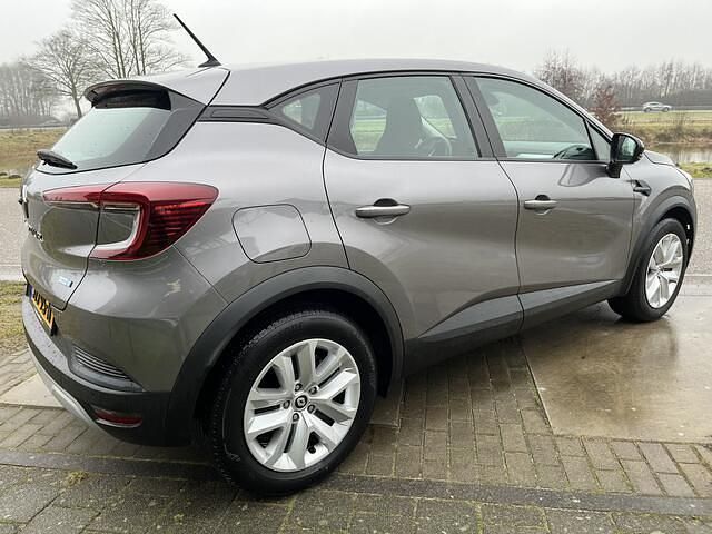 Occasion Renault Captur 160 PK (117 kW) 2022 Grijs SUV