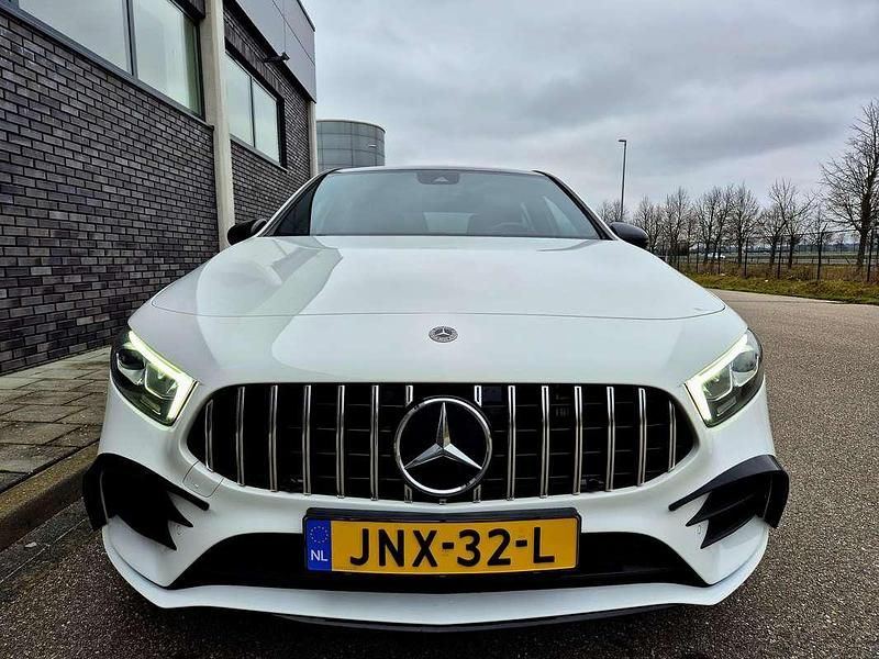 Occasion Mercedes A250 AMG 218 PK (160 kW) 2022 Wit Hatchback