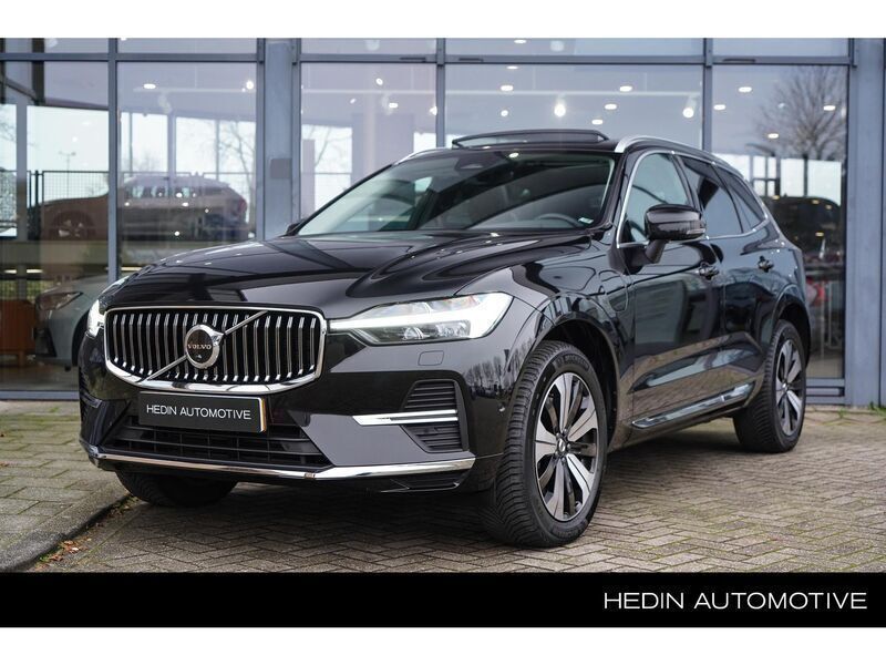 Zwart Gebruikt 2023 Volvo XC60 Plus SUV | € 59.995 (Duur) - Afbeelding 1/4
