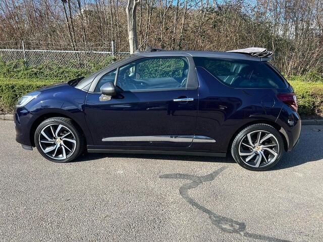 Occasion DS Automobiles DS3 Cabriolet 110 PK (80 kW) 2016 Blauw Cabriolet