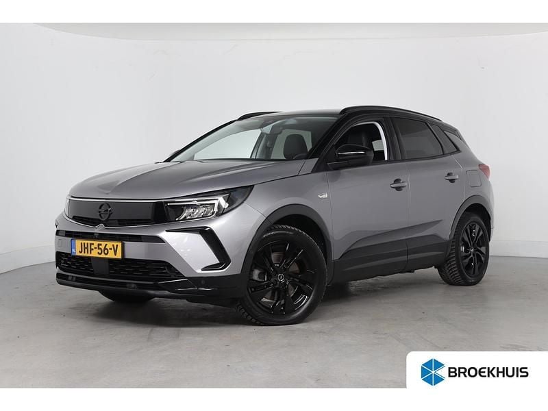 Grijs Occasion 2025 Opel Grandland X SUV | € 27.895 (Goede deal) - Afbeelding 1/4