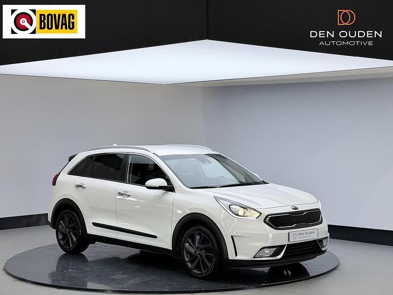 Wit Occasion 2018 Kia Niro SUV | € 15.960 (Goede deal) - Afbeelding 1/4