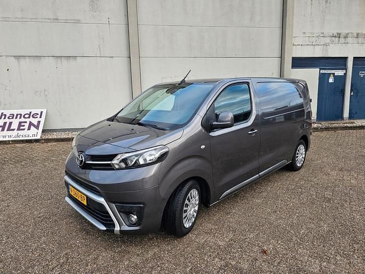 Gebruikt 2016 Toyota Proace Van | € 9.500 (Goede deal) - Afbeelding 1/4