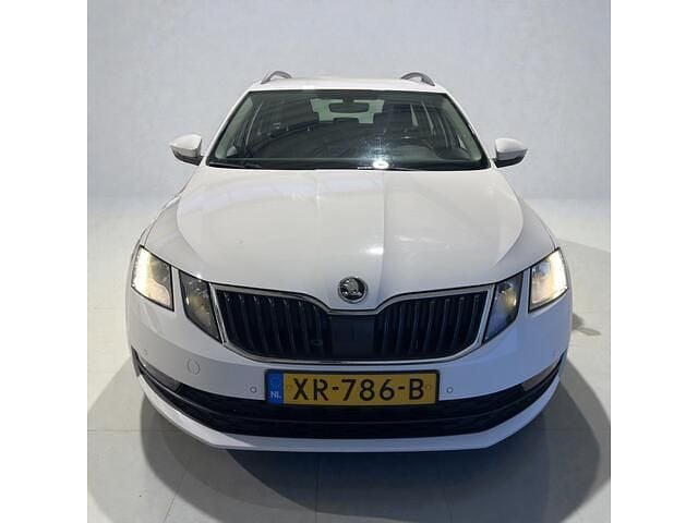 Occasion Skoda Octavia 116 PK (85 kW) 2019 Wit (metallic) Stationwagen