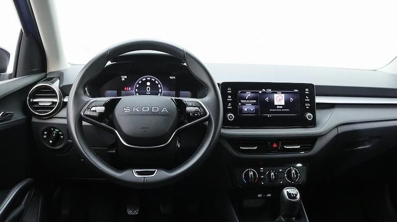 Occasion Skoda Fabia Business Line 2025 Blauw (metallic) Hatchback