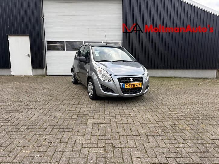 Gebruikt 2013 Suzuki Splash Hatchback | € 4.750 (Eerlijke prijs) - Afbeelding 1/4