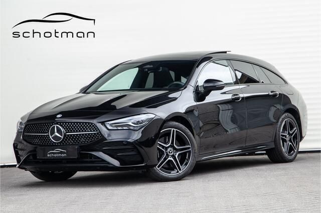 Zwart Gebruikt 2024 Mercedes CLA250 Shooting Brake Premium Stationwagen | € 42.500 (Duur) - Afbeelding 1/4