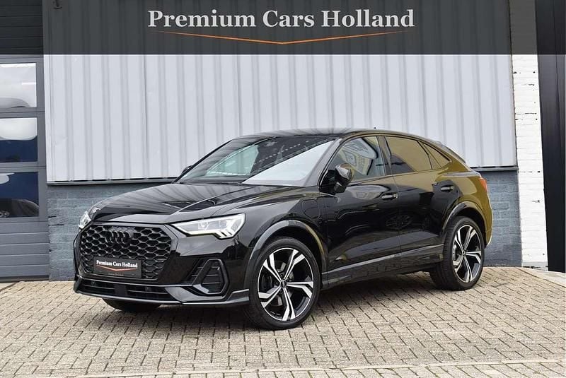 Zwart Gebruikt 2022 Audi Q3 Sportback S-Line SUV | € 38.950 (Super prijs) - Afbeelding 1/4