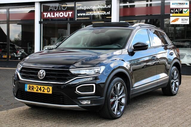 Zwart, metallic lak Gebruikt 2018 VW T-Roc Sportline SUV | € 19.800 (Goede deal) - Afbeelding 1/4