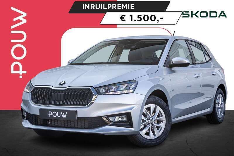 Zilver, metallic lak Nieuw 2025 Skoda Fabia Selection Hatchback | € 27.650 (Iets duurder) - Afbeelding 1/4