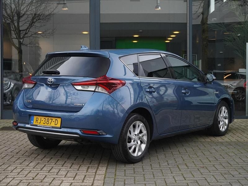 Occasion Toyota Auris 135 PK (99 kW) 2017 Blauw Hatchback