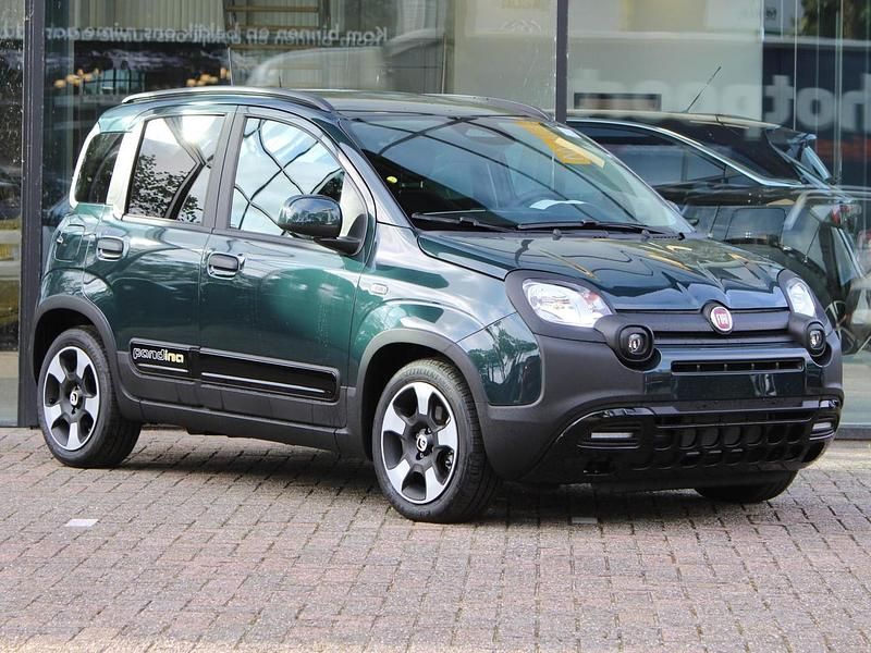 Groen Nieuw 2025 Fiat Panda | € 20.779 (Goede deal) - Afbeelding 1/1