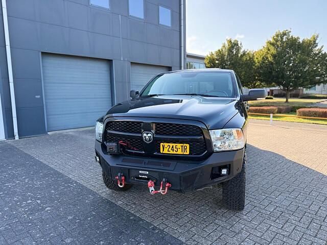 Zwart Gebruikt 2019 Dodge Ram Pickup | € 27.950 - Afbeelding 1/3