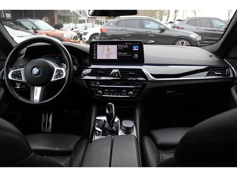 Occasion BMW 530 Executive 184 PK (135 kW) 2021 Zwart Sedan