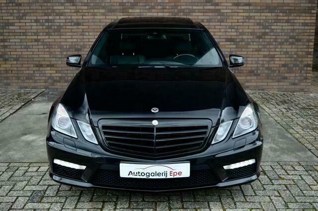 Occasion Mercedes E63 AMG AMG 524 PK (385 kW) 2011 Zwart Sedan
