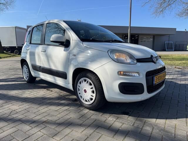Wit Gebruikt 2013 Fiat Panda Easy Hatchback | € 2.500 (Goede deal) - Afbeelding 1/4