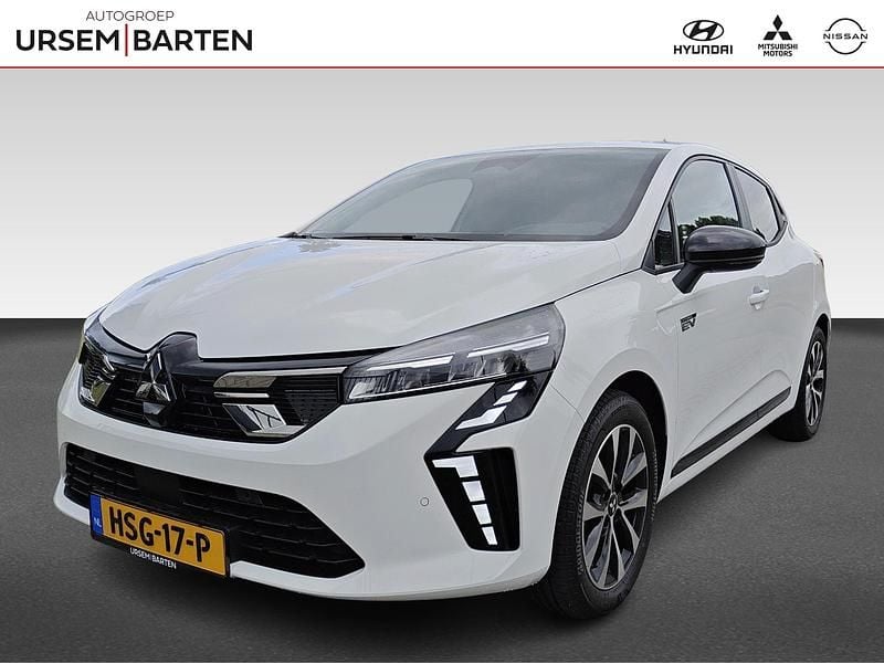 Wit Gebruikt 2025 Mitsubishi Colt Intense Hatchback | € 28.430 (Iets duurder) - Afbeelding 1/4