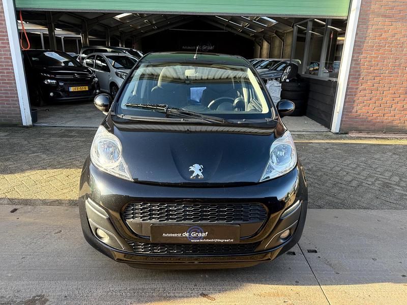 Occasion Peugeot 107 Active 68 PK (50 kW) 2012 Zwart Hatchback