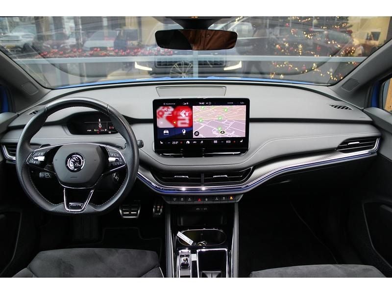 Occasion Skoda Enyaq iV SportLine 132 kW (180 PK) 2022 Blauw SUV