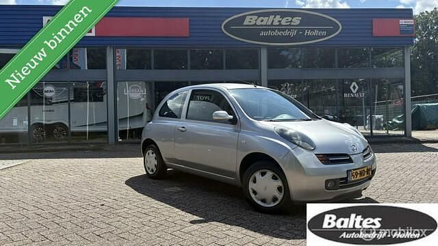 Grijs Gebruikt 2003 Nissan Micra Acenta Hatchback | € 1.695 (Duur) - Afbeelding 1/4