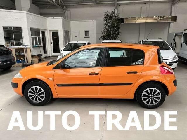 Oranje Gebruikt 2004 Renault Mégane II Hatchback | € 3.800 - Afbeelding 1/4